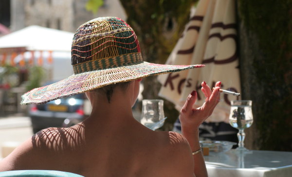 Lady in sun hat 4